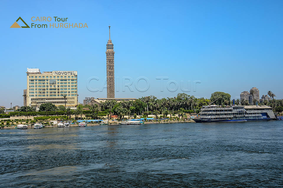 Cairo 2 Days trip by plane from Hurghada