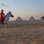 Hurghada Cairo Private Day Trip with Giza Pyramids, Sphinx, and Sakkara