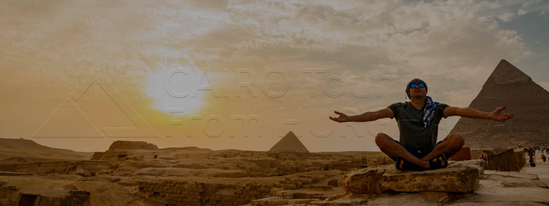 Day Trip from El Gouna to Cairo By Bus